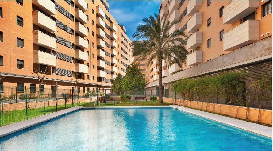 Keywise Perfect Location Next To Maria Zambrano Station, Central , Beach ,Pool And Free Parking Málaga Esterno foto