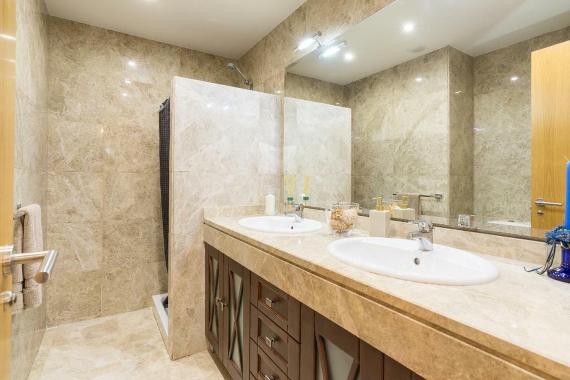Keywise Perfect Location Next To Maria Zambrano Station, Central , Beach ,Pool And Free Parking Málaga Esterno foto