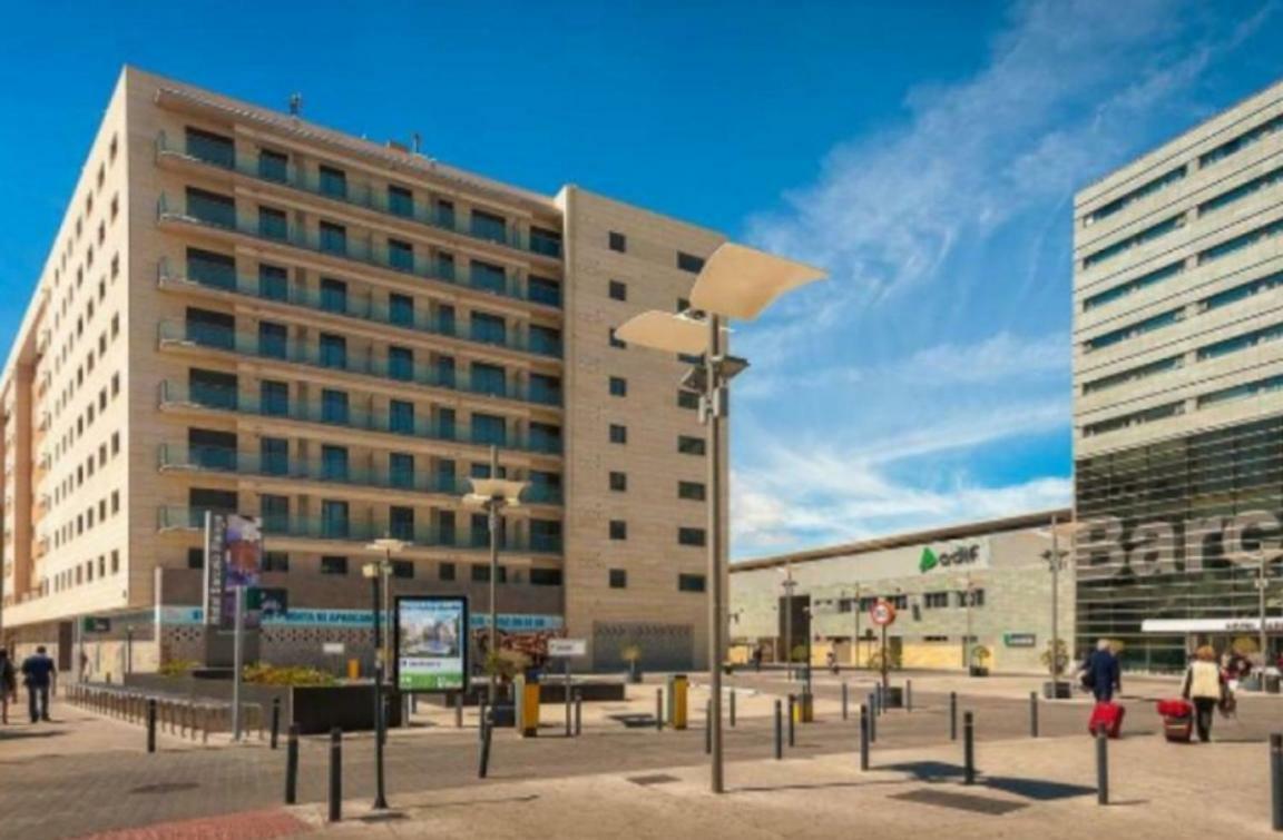 Keywise Perfect Location Next To Maria Zambrano Station, Central , Beach ,Pool And Free Parking Málaga Esterno foto