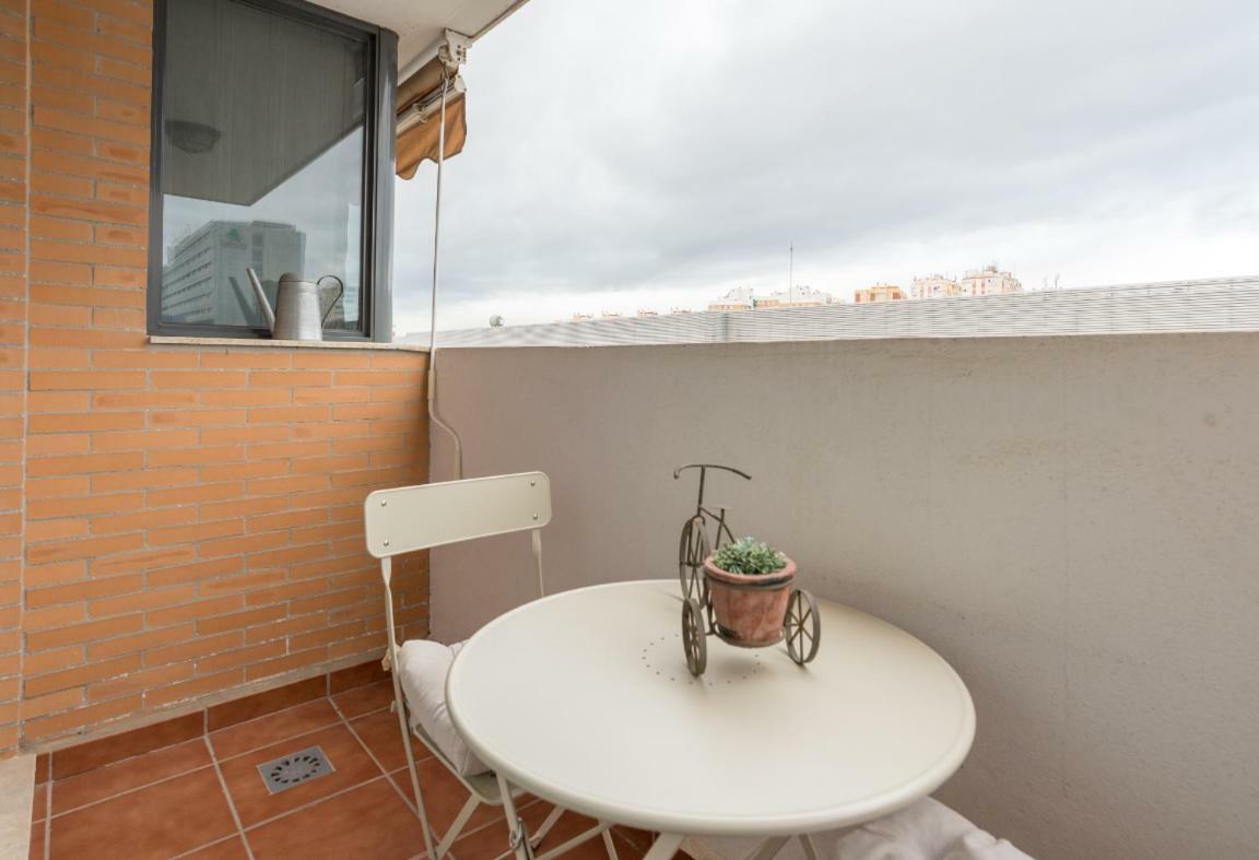 Keywise Perfect Location Next To Maria Zambrano Station, Central , Beach ,Pool And Free Parking Málaga Esterno foto